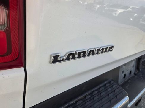 Used 2023 RAM 1500 Laramie AWD/4WD image 10