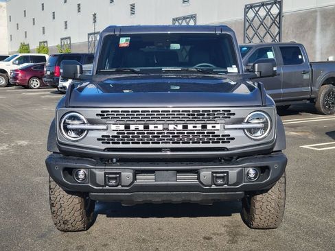 New 2025 Ford Bronco Badlands image 5