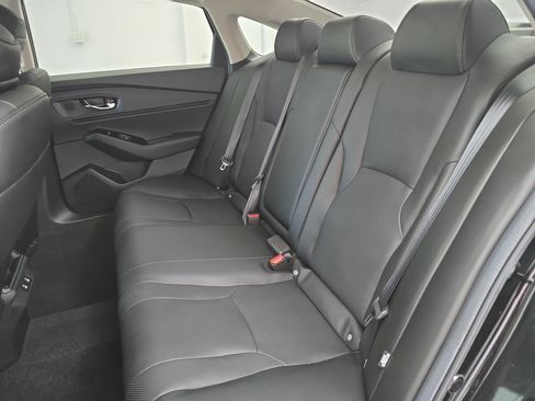 Used 2024 Honda Accord Touring image 13