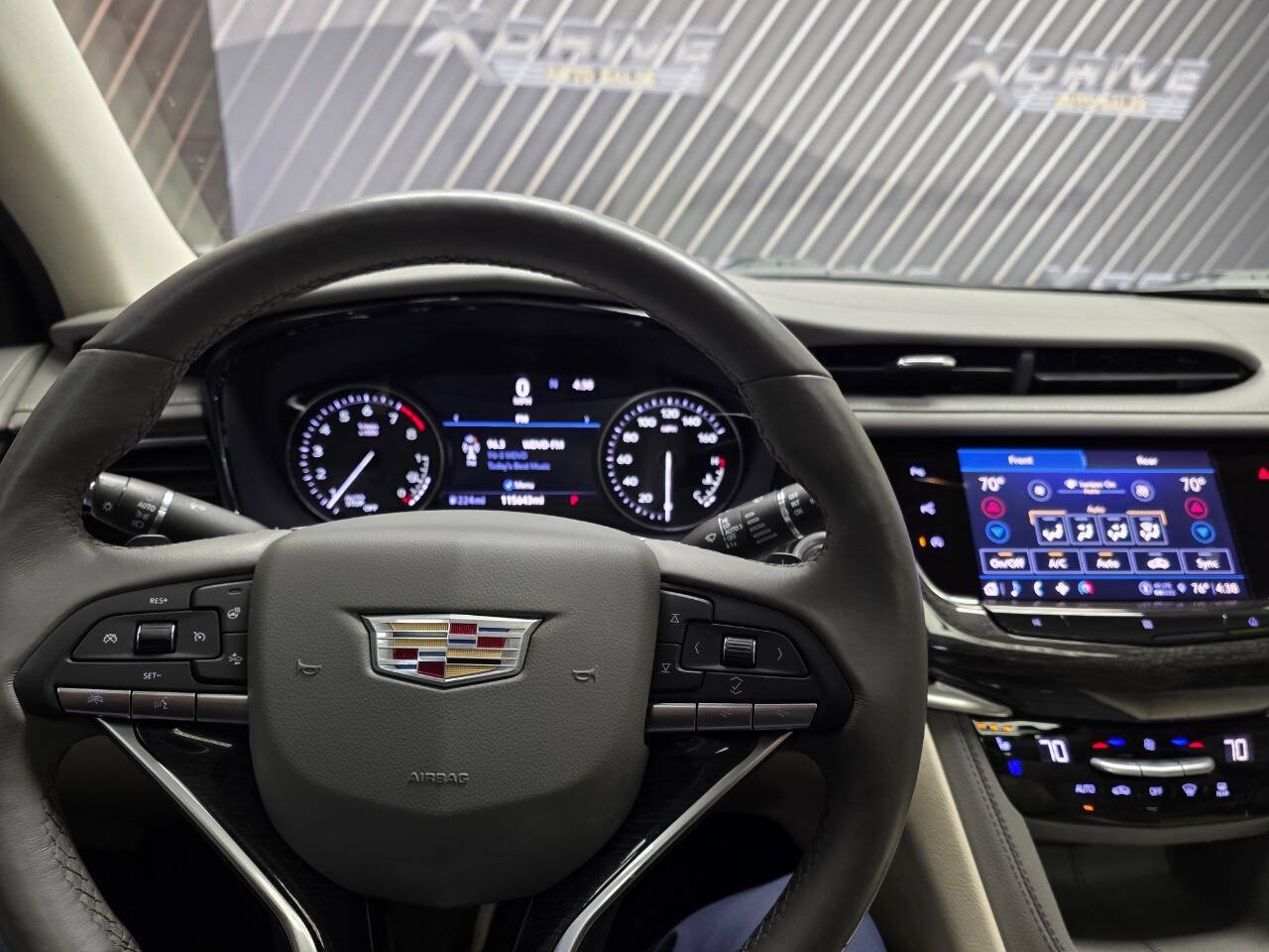 Used 2021 Cadillac XT6 Premium Luxury FWD image 18