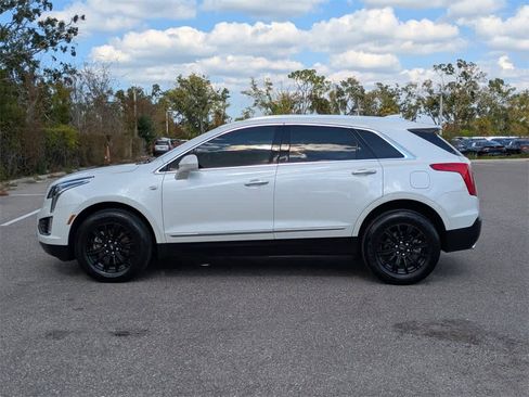 Used 2019 Cadillac XT5 Luxury image 2