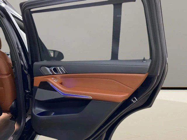 Used 2024 BMW X7 M60i w/ Executive Package AWD/4WD image 76