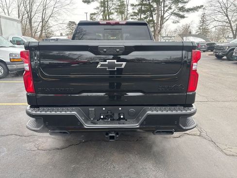 New 2026 Chevrolet Silverado 1500 High Country w/ Midnight Edition image 8