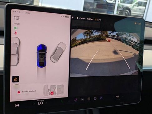 Used 2022 Tesla Model Y Performance image 24