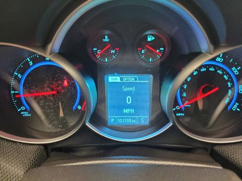 Used 2016 Chevrolet Cruze LT FWD image 23