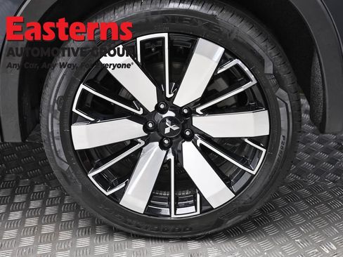 Used 2025 Mitsubishi Outlander SE AWD/4WD image 8