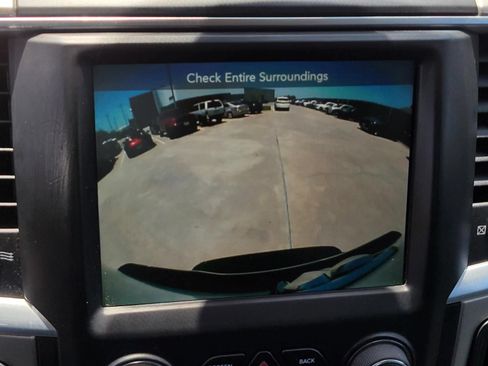 Used 2017 RAM 2500 SLT AWD/4WD image 22