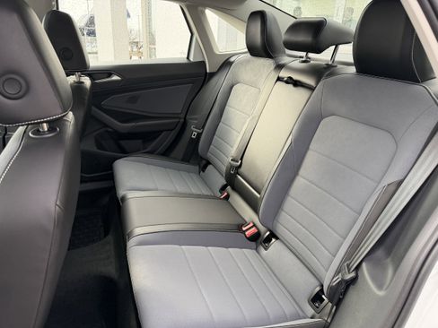 New 2026 Volkswagen Jetta SE image 25