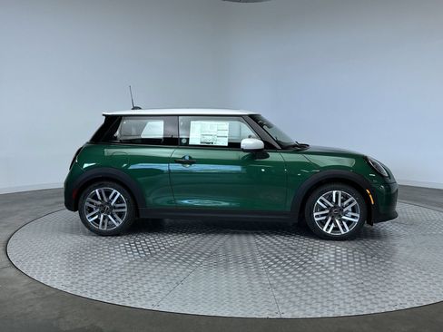 New 2026 MINI Cooper S FWD image 10