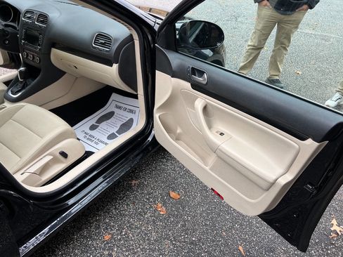 Used 2012 Volkswagen Jetta SE image 19