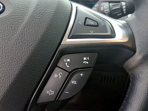 Used 2023 Ford Edge SEL w/ Convenience Package AWD/4WD image 17