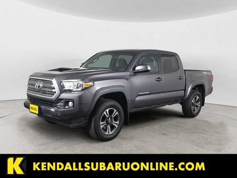Used 2017 Toyota Tacoma TRD Sport w/ Tow Package (A/T) AWD/4WD image 1
