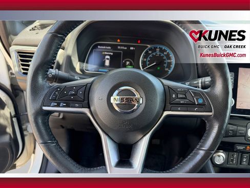 Used 2020 Nissan Leaf SL Plus FWD image 28