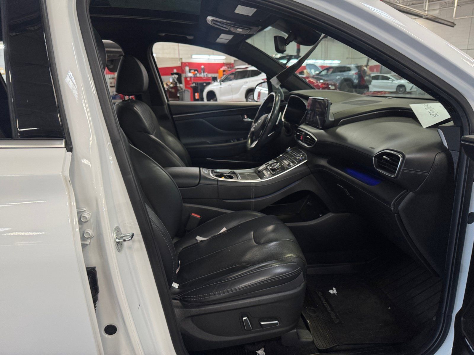 Used 2023 Hyundai Santa Fe Calligraphy FWD image 16