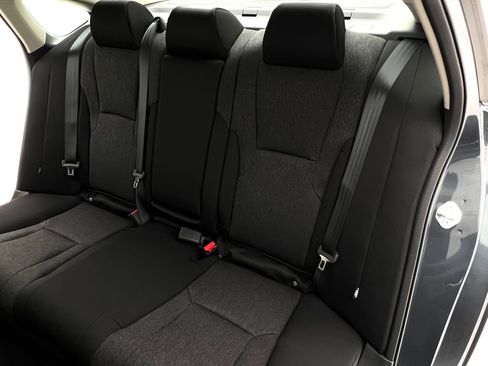 Used 2025 Honda Accord SE image 16