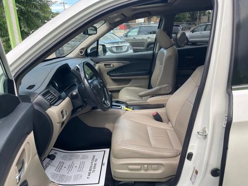 Used 2017 Honda Pilot EX-L image 11