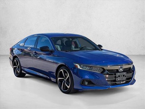 Used 2022 Honda Accord Sport image 3