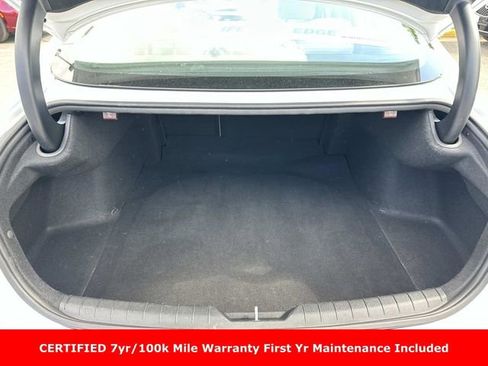 Used 2025 Hyundai Sonata SEL FWD image 12