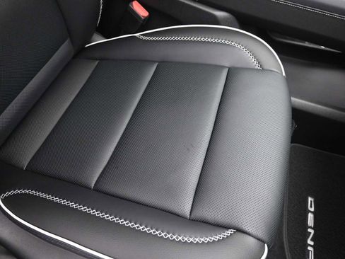 New 2026 GMC Acadia Denali w/ Super Cruise Package image 18