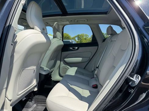 Used 2024 Volvo XC60 B5 Plus w/ Protection Package Premier AWD/4WD image 12