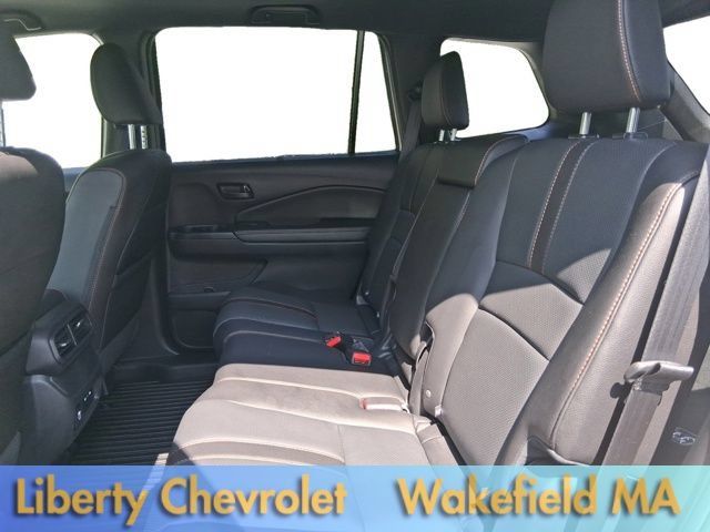 Used 2024 Honda Passport TrailSport image 14