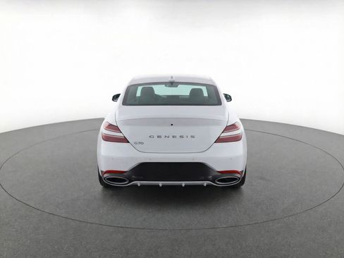 Used 2025 Genesis G70 2.5T image 7