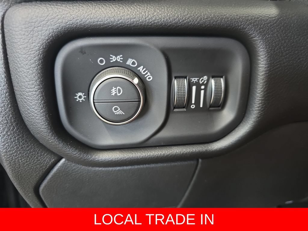 Certified 2026 RAM 3500 Laramie AWD/4WD image 27