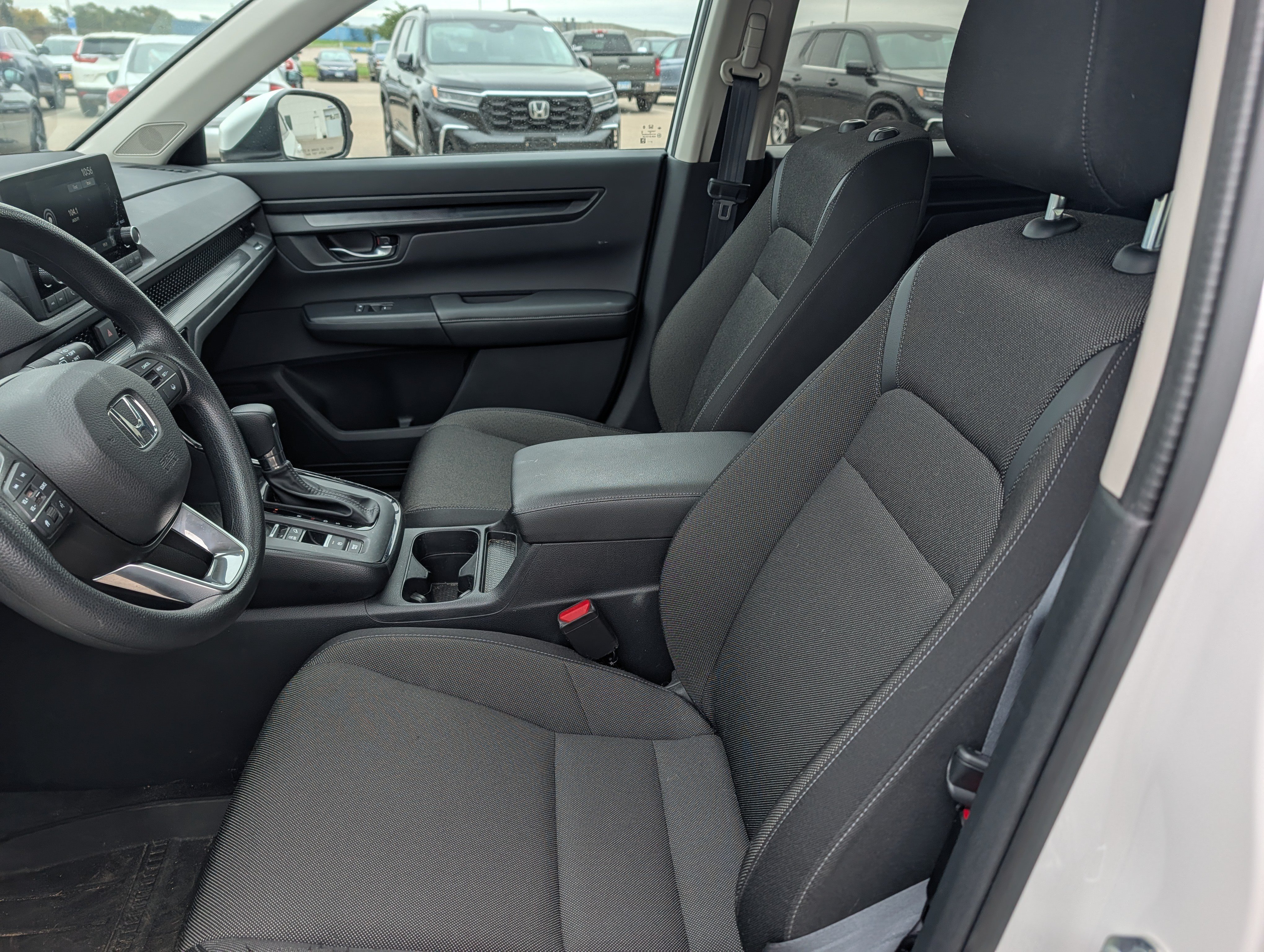 Used 2024 Honda CR-V EX image 8