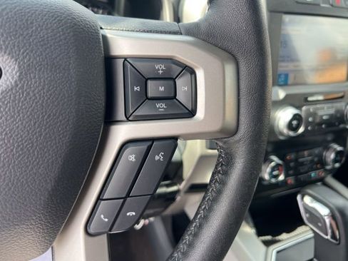 Certified 2019 Ford F150 Lariat w/ Equipment Group 502A Luxury AWD/4WD image 11