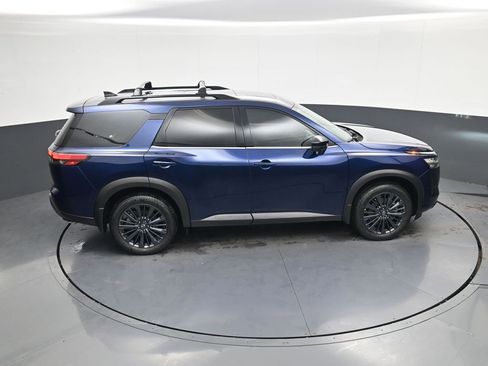 New 2026 Nissan Pathfinder SL image 30