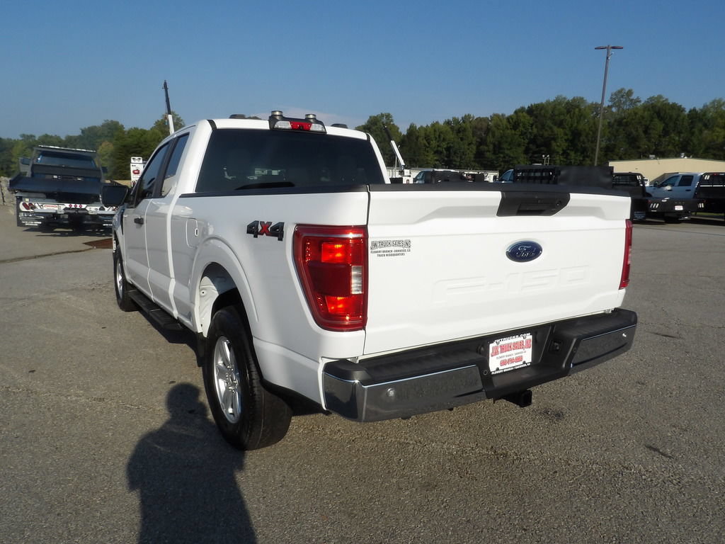 Used 2022 Ford F150 XL w/ Equipment Group 101A High AWD/4WD image 5