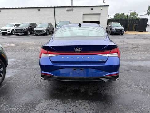 Used 2021 Hyundai Elantra Limited FWD image 5