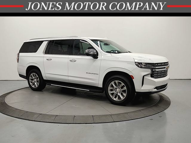 Used 2023 Chevrolet Suburban Premier RWD image 1