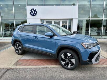 New 2025 Volkswagen Taos SE