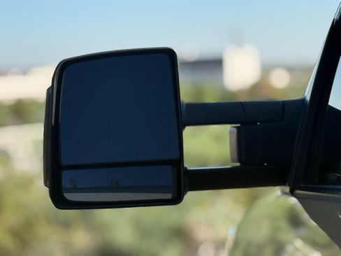 Used 2017 Toyota Tundra SR5 image 45