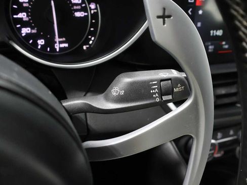 Used 2020 Alfa Romeo Giulia Ti Sport w/ Quick Order Package 22U Sport RWD image 27