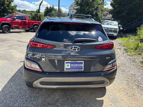 Used 2023 Hyundai Kona SEL AWD/4WD image 4
