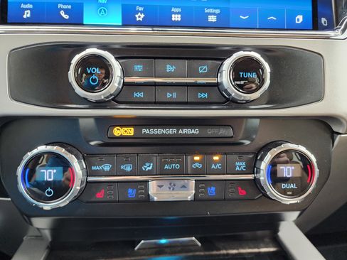 Used 2022 Ford F350 Lariat w/ Lariat Ultimate Package image 47