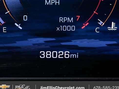 Certified 2025 Chevrolet Traverse LT FWD image 11