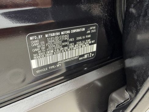 Used 2025 Mitsubishi Outlander SE FWD image 37