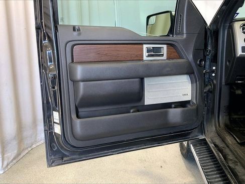 Used 2014 Ford F150 Lariat w/ Equipment Group 502A Luxury image 21