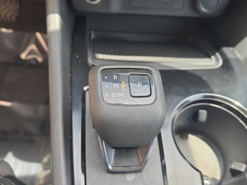Used 2021 Nissan Rogue SV FWD image 19