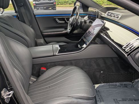 Used 2022 Mercedes-Benz S 580 4MATIC Sedan image 39