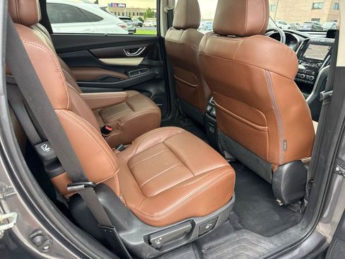 Used 2020 Subaru Ascent Touring w/ Popular Package #3 AWD/4WD image 48