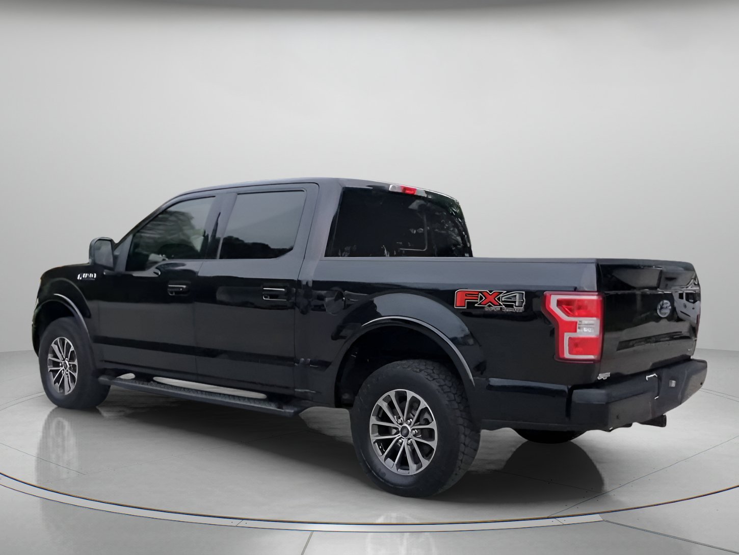 Certified 2020 Ford F150 XLT w/ Equipment Group 302A Luxury AWD/4WD image 19