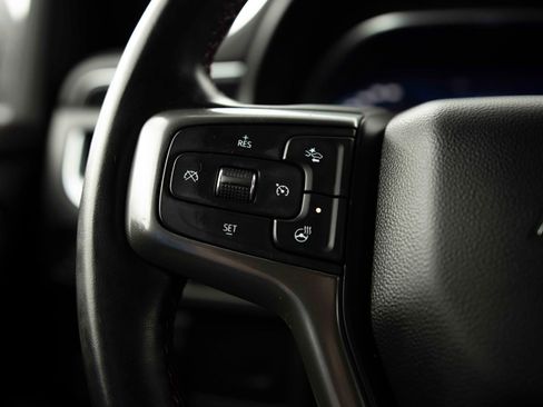 Used 2023 Chevrolet Suburban RST w/ Luxury Package AWD/4WD image 6
