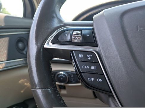 Used 2019 Lincoln Nautilus Reserve AWD/4WD image 28