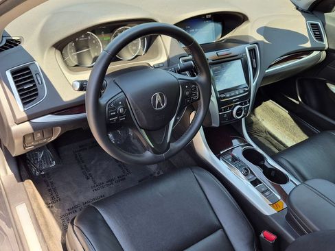 Used 2015 Acura TLX V6 w/ Technology Package FWD image 11