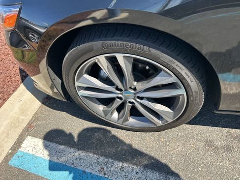 Used 2024 Chevrolet Malibu LT image 13