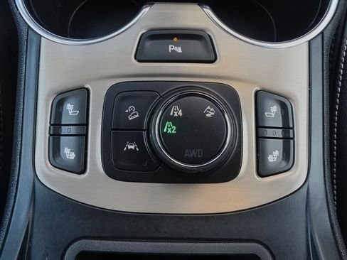 Used 2023 GMC Terrain Denali w/ LPO, Floor Liner Package AWD/4WD image 32